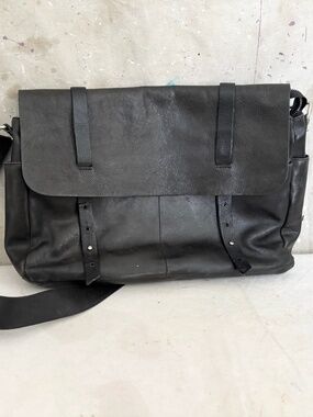 Valentina Black Leather Crossbody Messenger Bag